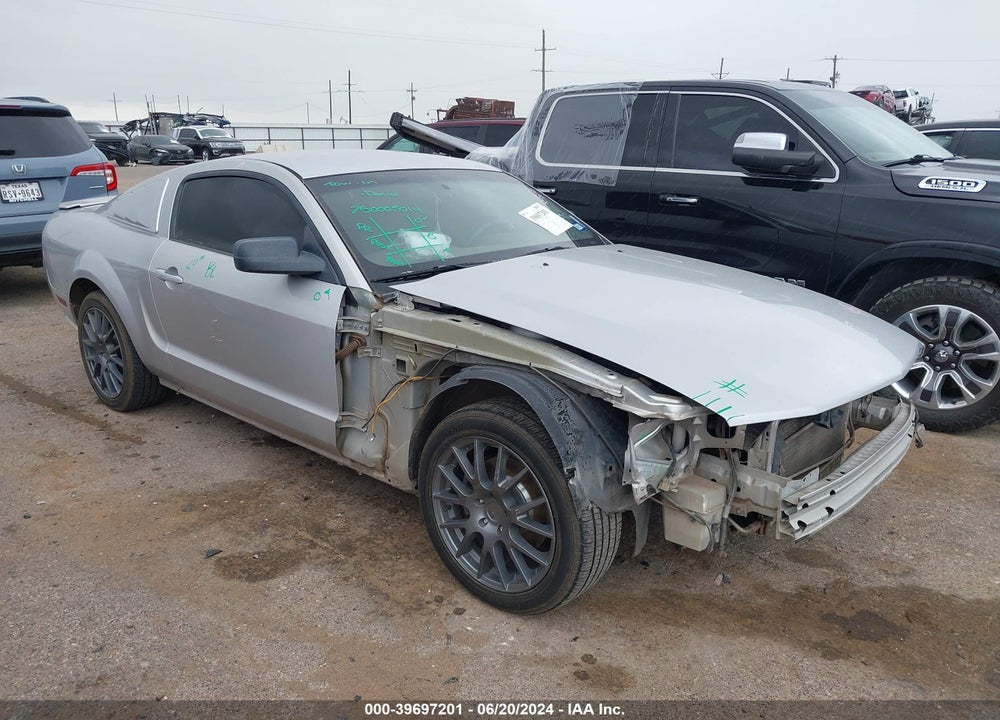 2007 FORD MUSTANG GT DELUXE/GT PREMIUM VIN: 1ZVFT82H775208955