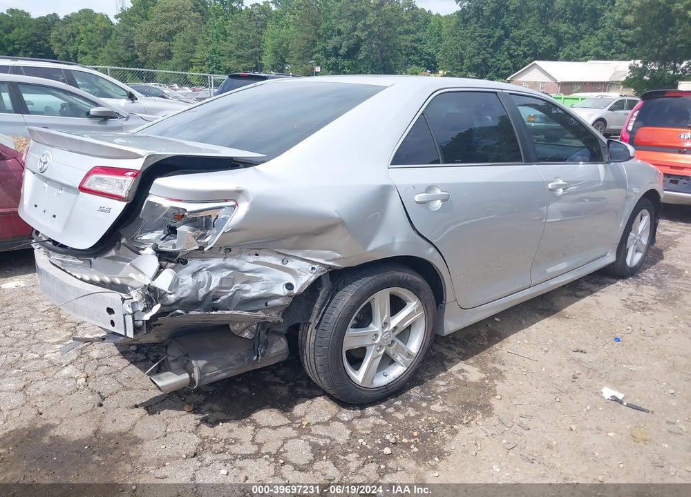 2014 TOYOTA CAMRY SE VIN: 4T1BF1FK7EU398129