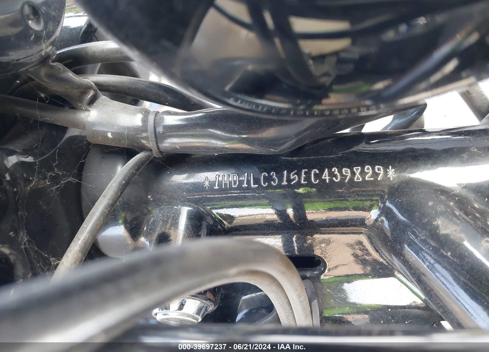 2014 HARLEY-DAVIDSON XL1200 FORTY-EIGHT VIN: 1HD1LC315EC439829