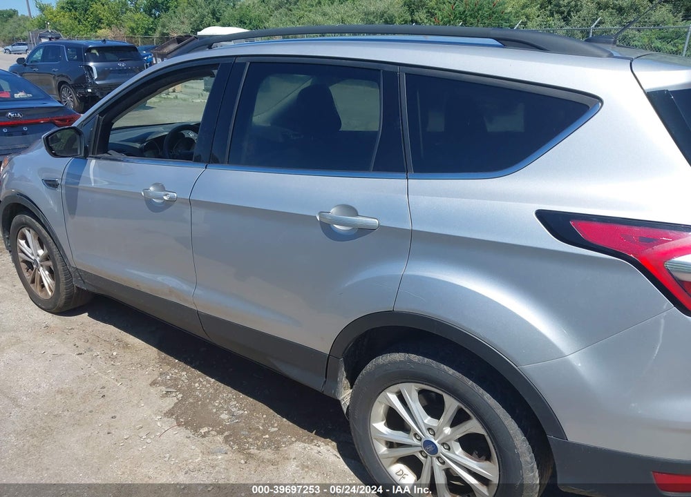 2018 FORD ESCAPE SE VIN: 1FMCU0GDXJUC17703