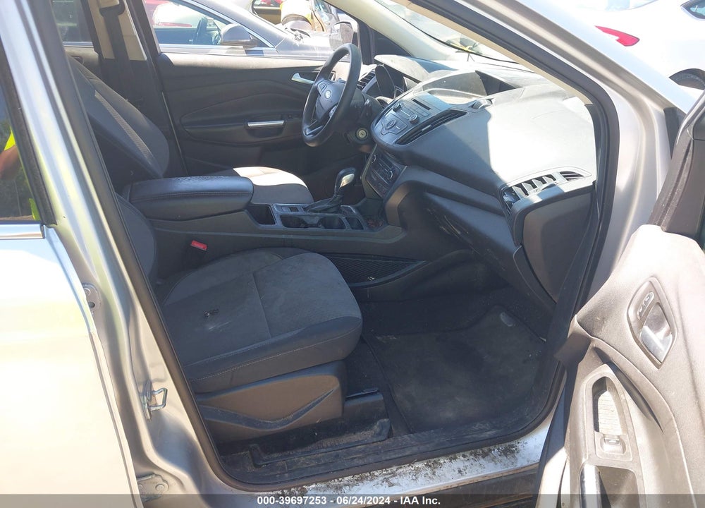 2018 FORD ESCAPE SE VIN: 1FMCU0GDXJUC17703