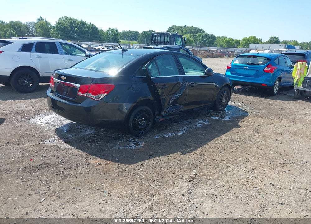 2011 CHEVROLET CRUZE LS VIN: 1G1PC5SH1B7304107