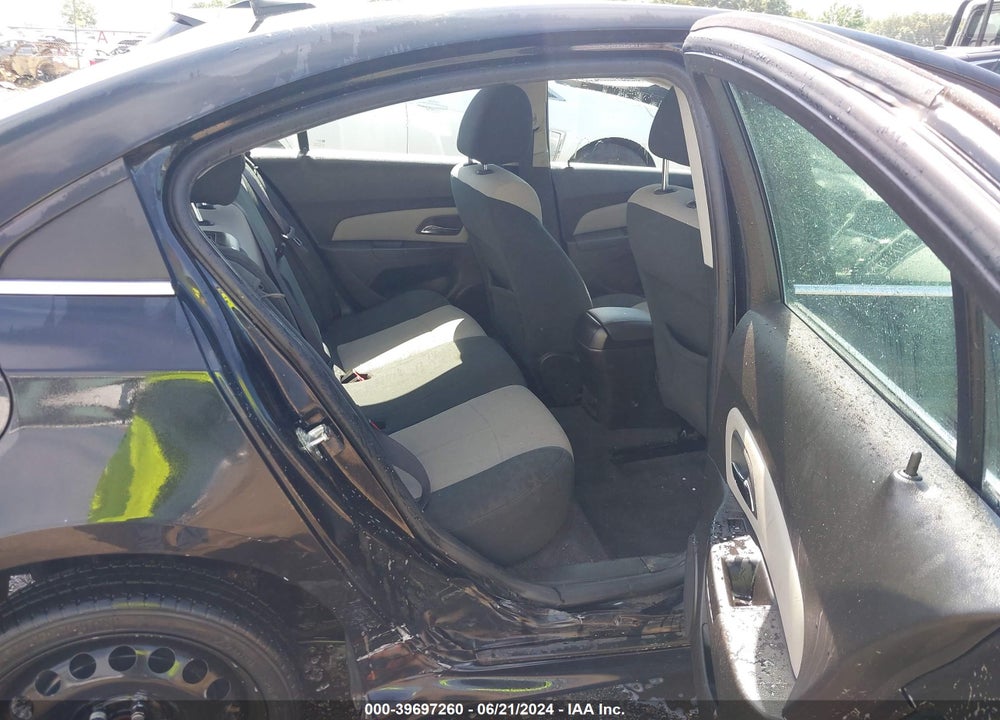 2011 CHEVROLET CRUZE LS VIN: 1G1PC5SH1B7304107