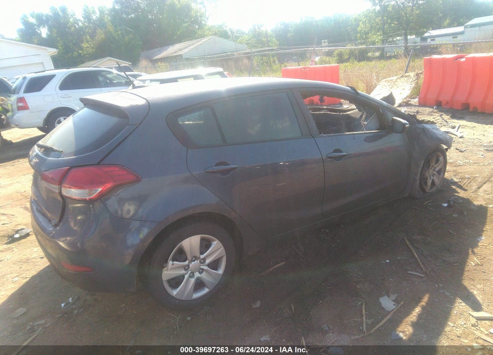 2016 KIA FORTE LX VIN: KNAFK5A8XG5607054