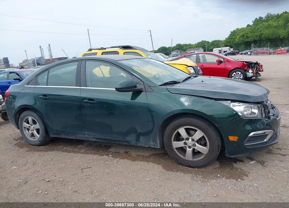 2015 CHEVROLET CRUZE 1LT AUTO VIN: 1G1PC5SB5F7170378
