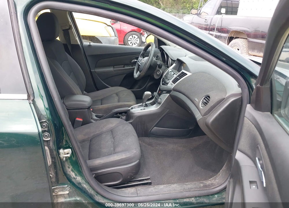 2015 CHEVROLET CRUZE 1LT AUTO VIN: 1G1PC5SB5F7170378