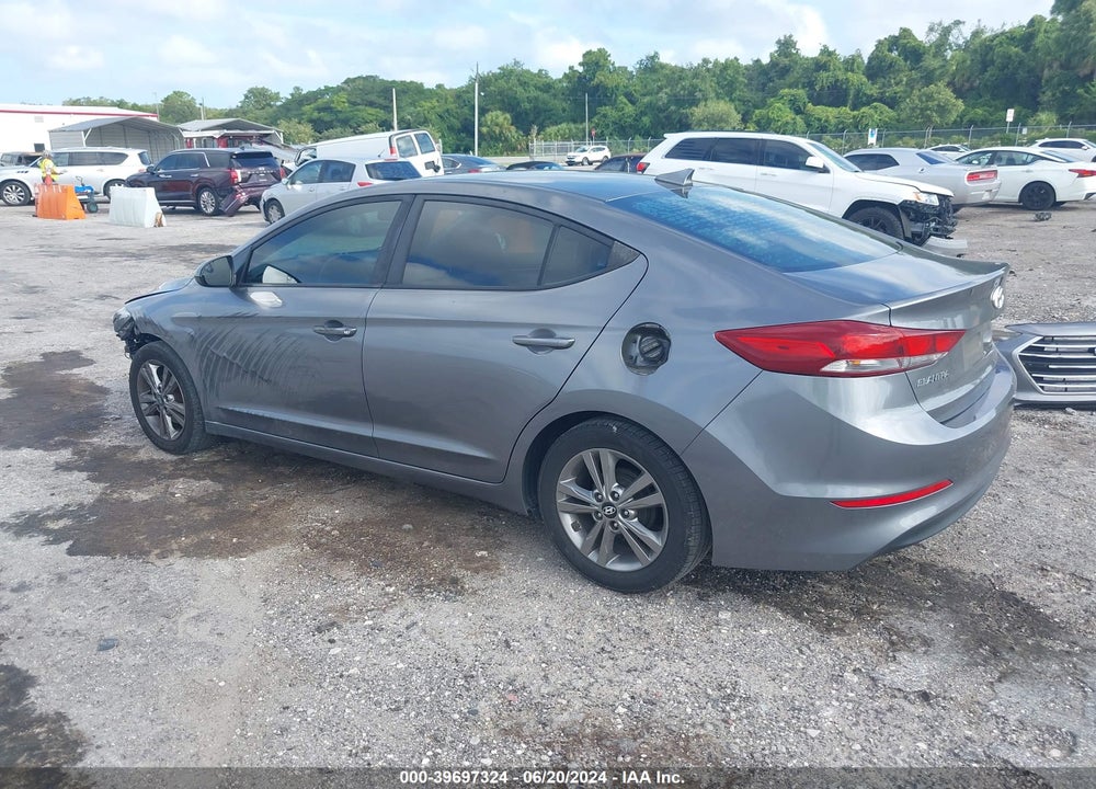 2017 HYUNDAI ELANTRA SE VIN: KMHD84LF7HU179879