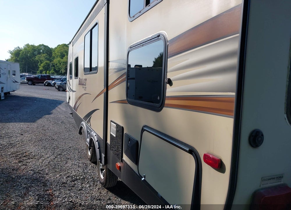 2016 KEYSTONE BULLETT VIN: 4YDT27227GD421857