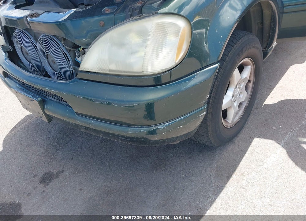 2001 MERCEDES-BENZ ML 320 VIN: 4JGAB54E21A280500