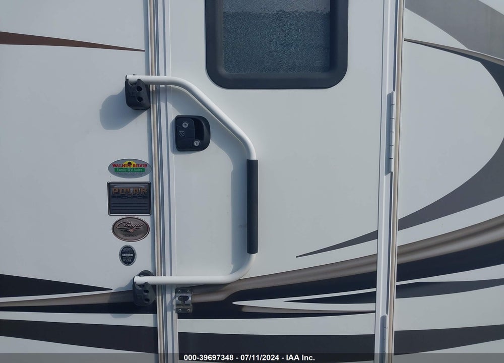 2014 KEYSTONE RV COUGAR X-LITE 30 FKV VIN: 4YDT30F27EV502248
