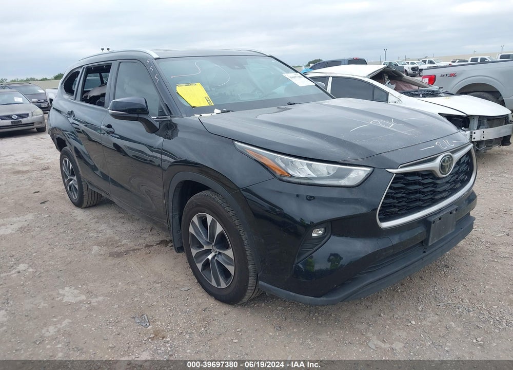 2020 TOYOTA HIGHLANDER XLE VIN: 5TDGZRBH3LS501316