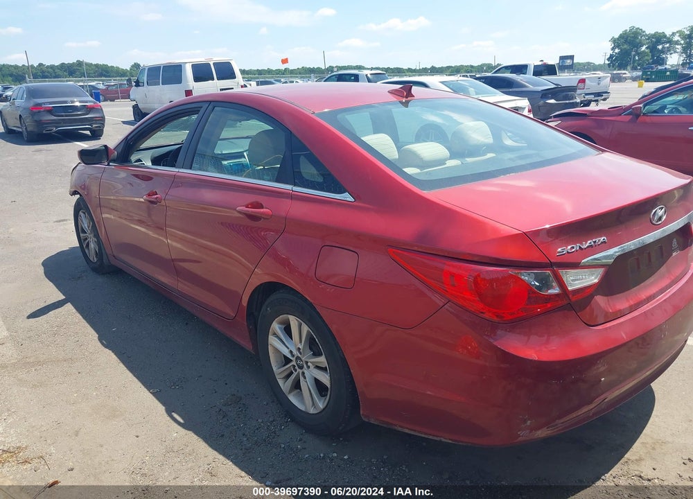 2013 HYUNDAI SONATA GLS VIN: 5NPEB4AC4DH580782