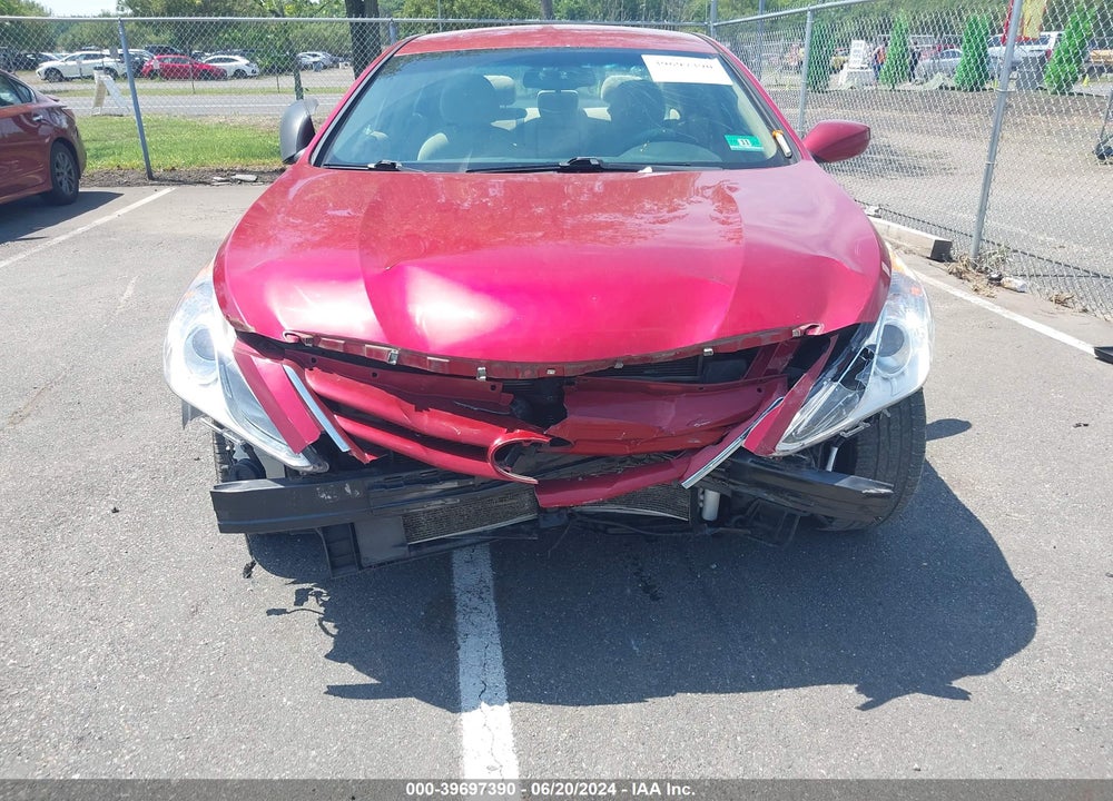 2013 HYUNDAI SONATA GLS VIN: 5NPEB4AC4DH580782