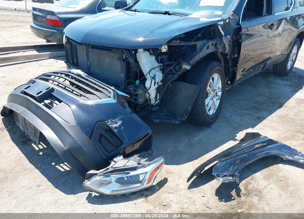 2020 CHEVROLET TRAVERSE FWD LS VIN: 1GNERFKW3LJ300038