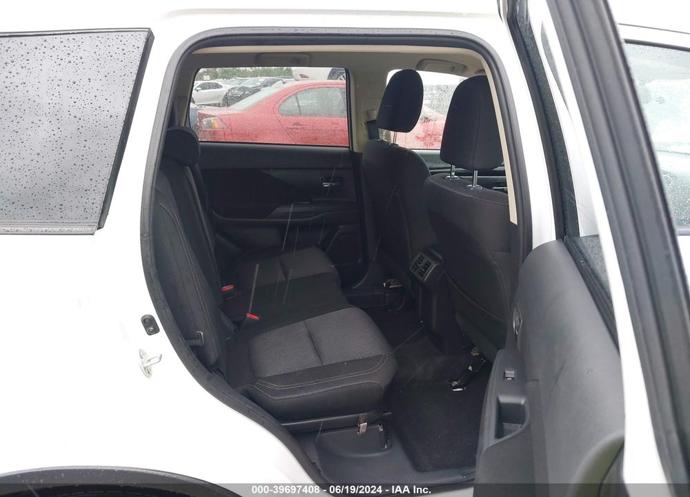 2019 MITSUBISHI OUTLANDER ES VIN: JA4AD2A35KZ008200