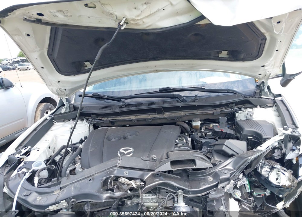 2016 MAZDA CX-5 VIN: JM3KE4DY8G0701372