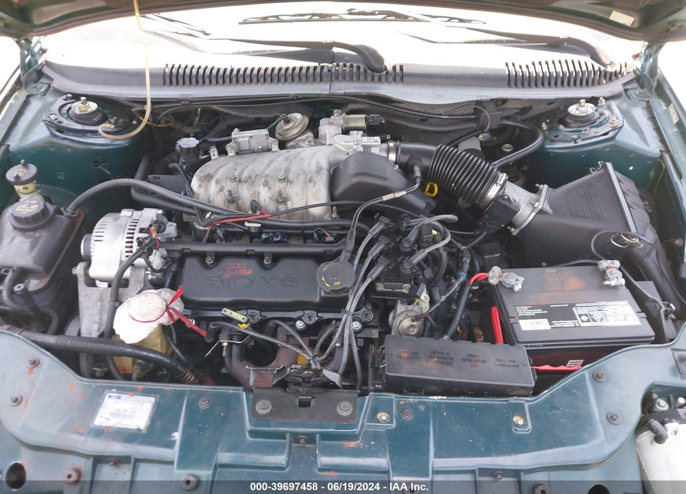1998 FORD TAURUS LX/SE VIN: 1FAFP52U6WG104646