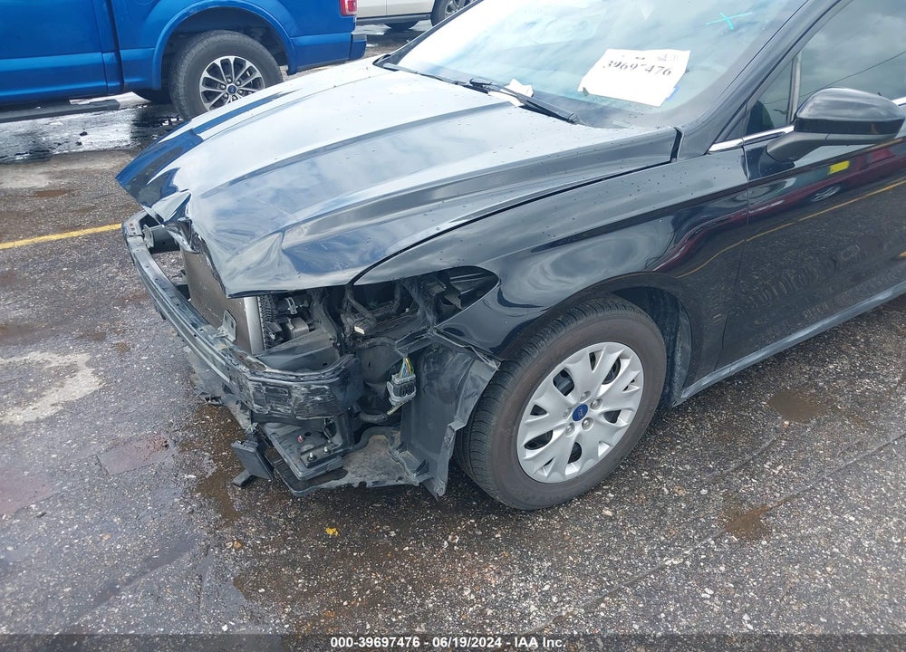 2020 FORD FUSION S VIN: 3FA6P0G75LR135509