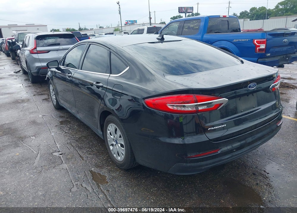 2020 FORD FUSION S VIN: 3FA6P0G75LR135509
