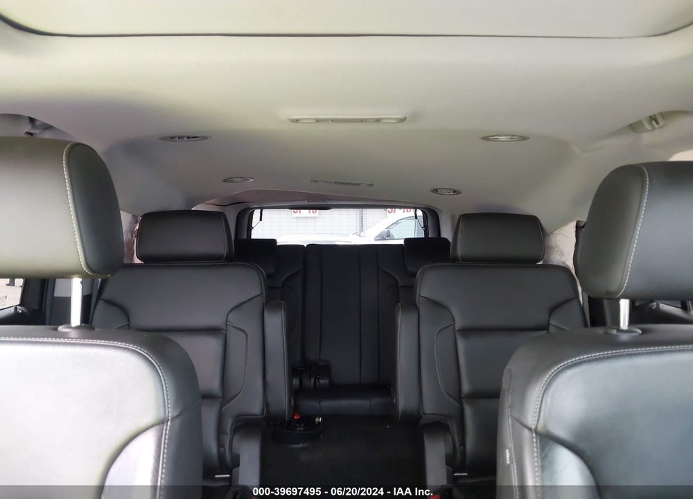 2018 CHEVROLET SUBURBAN LT VIN: 1GNSKHKC5JR189211