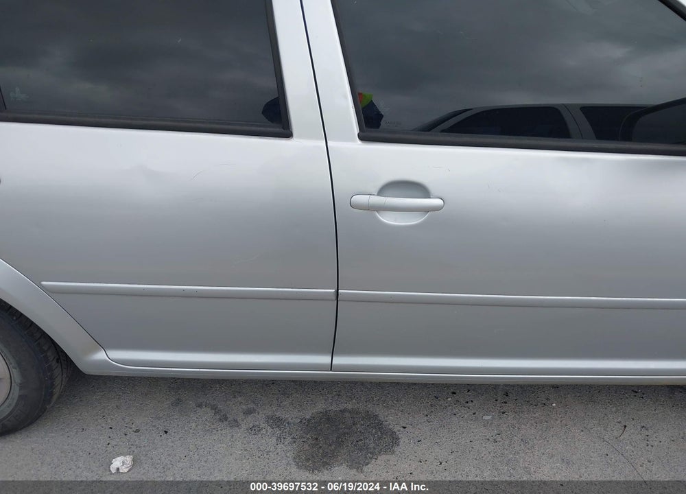 2003 VOLKSWAGEN JETTA GLS TDI VIN: 3VWSP69M33M044425