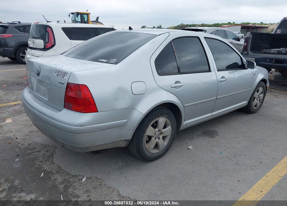 2003 VOLKSWAGEN JETTA GLS TDI VIN: 3VWSP69M33M044425