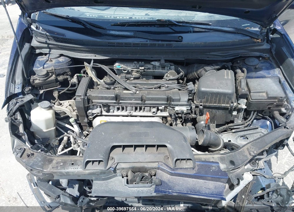2010 HYUNDAI ELANTRA GLS VIN: KMHDU4AD5AU972620