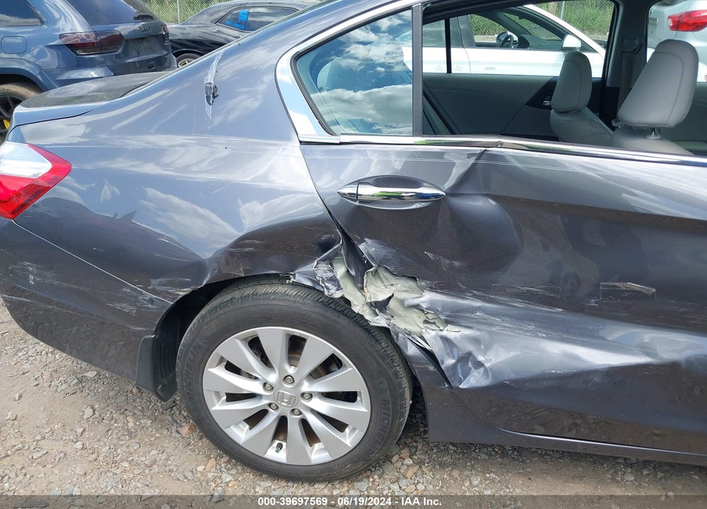 2013 HONDA ACCORD EX-L V-6 VIN: 1HGCR3F82DA011665
