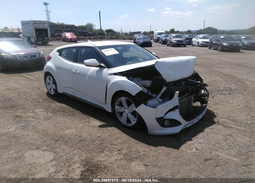 2016 HYUNDAI VELOSTER TURBO VIN: KMHTC6AE1GU268961