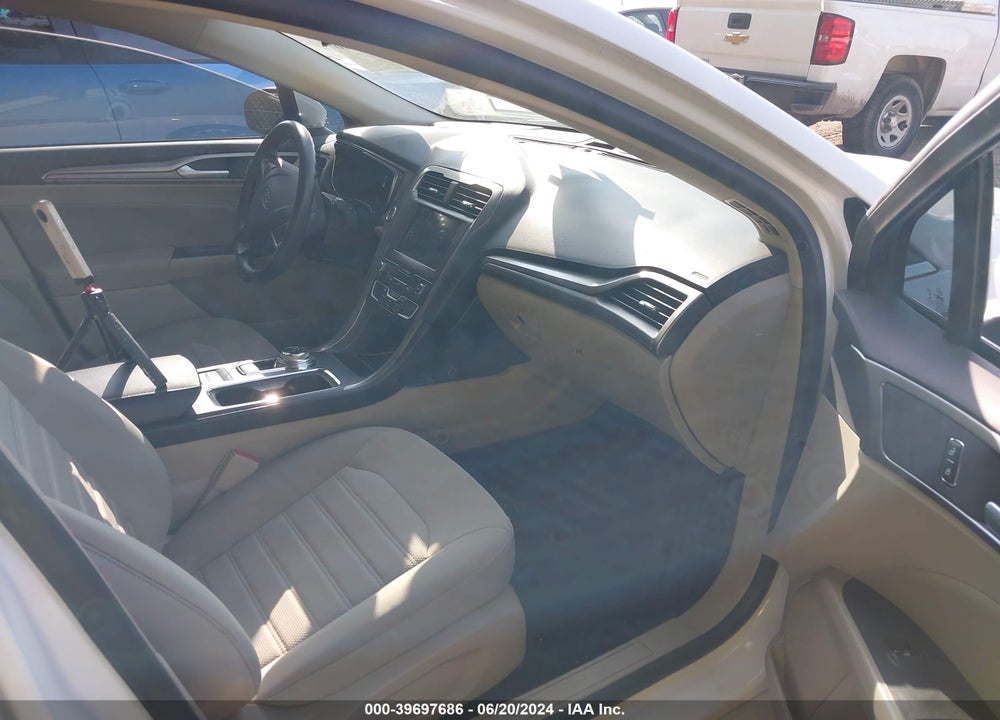 2020 FORD FUSION SE VIN: 3FA6P0H79LR153512