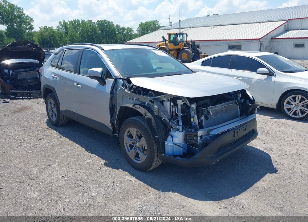 2024 TOYOTA RAV4 XLE VIN: 2T3P1RFVXRC429174