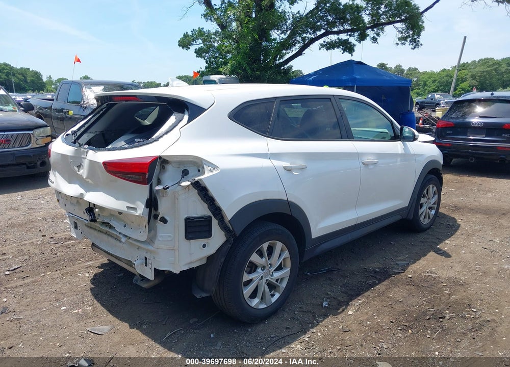 2020 HYUNDAI TUCSON SE VIN: KM8J2CA40LU242331