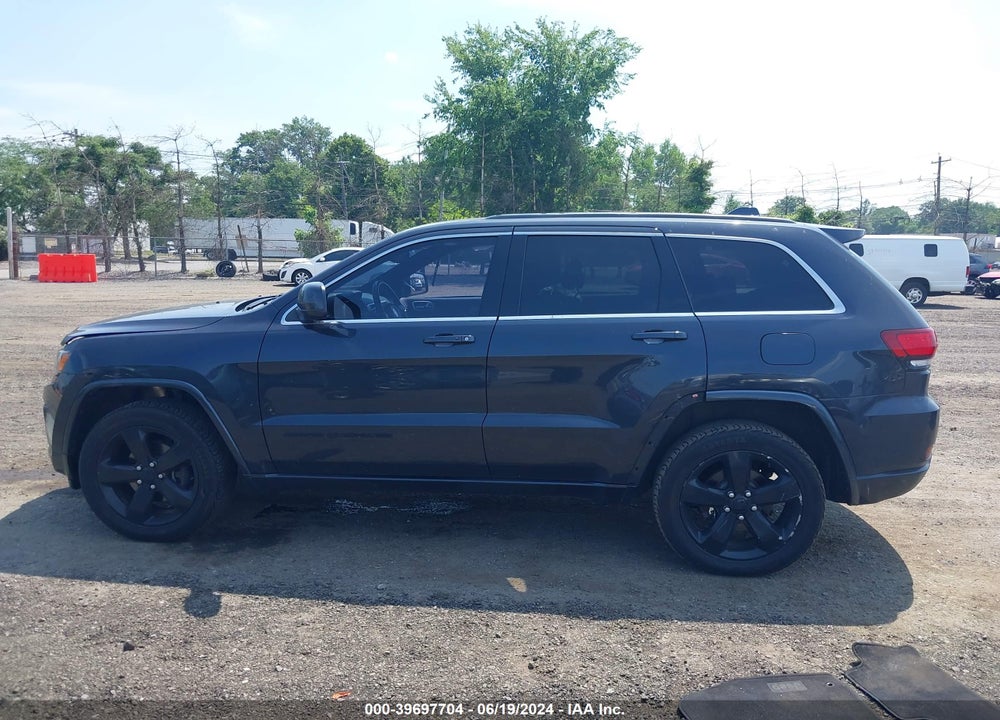 2015 JEEP GRAND CHEROKEE ALTITUDE VIN: 1C4RJFAG0FC912024