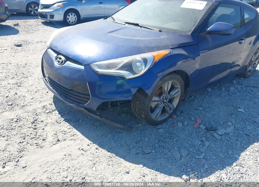 2016 HYUNDAI VELOSTER VIN: KMHTC6AD5GU272521