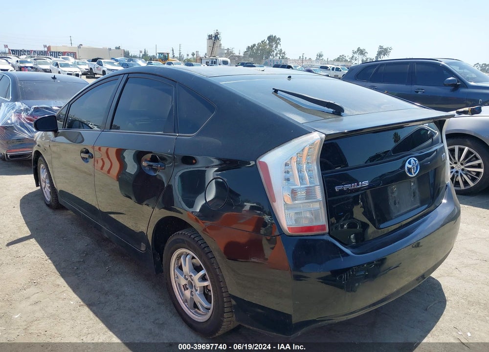 2011 TOYOTA PRIUS TWO VIN: JTDKN3DU8B0259976