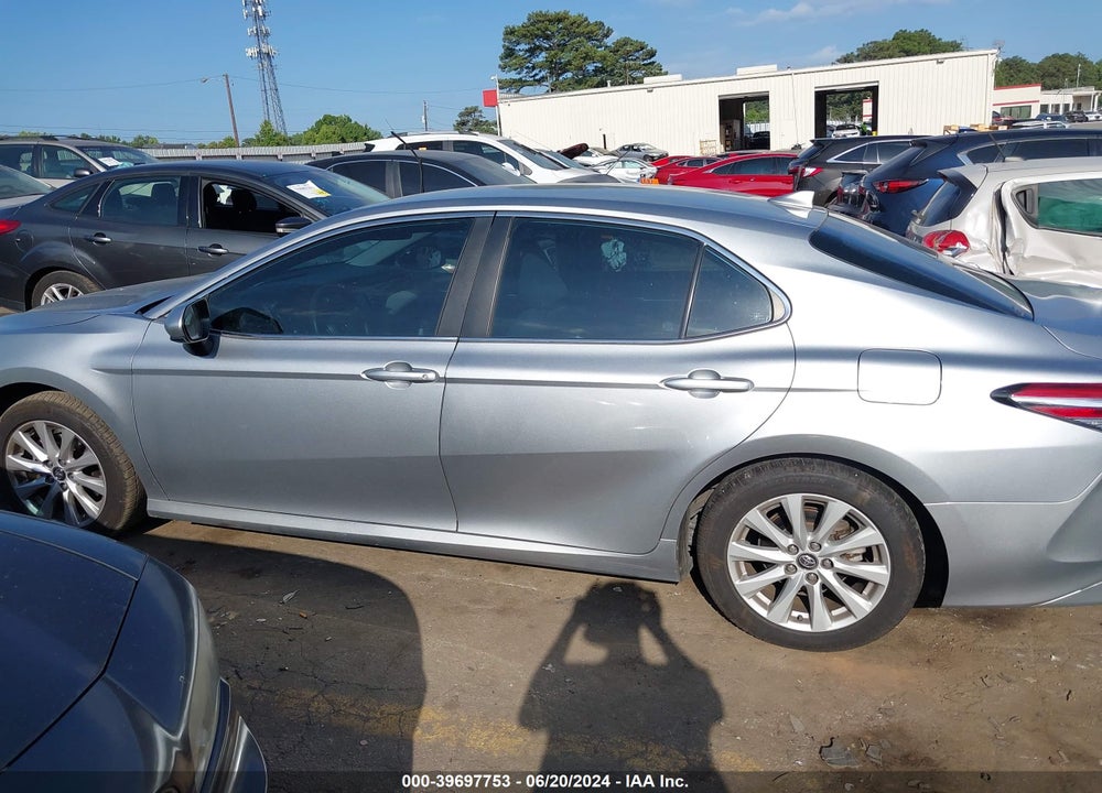 2020 TOYOTA CAMRY LE VIN: 4T1C11AK8LU892166
