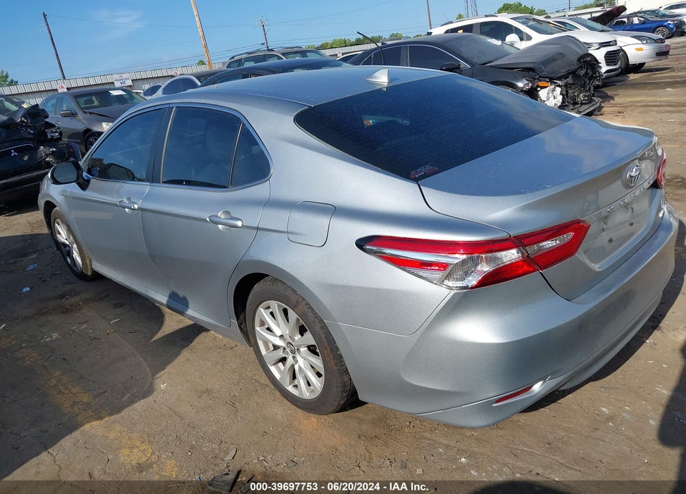 2020 TOYOTA CAMRY LE VIN: 4T1C11AK8LU892166