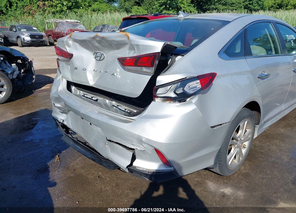 2018 HYUNDAI SONATA SEL VIN: 5NPE34AFXJH685054