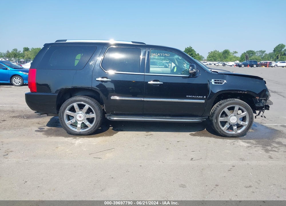 2008 CADILLAC ESCALADE STANDARD VIN: 1GYFK63818R253533