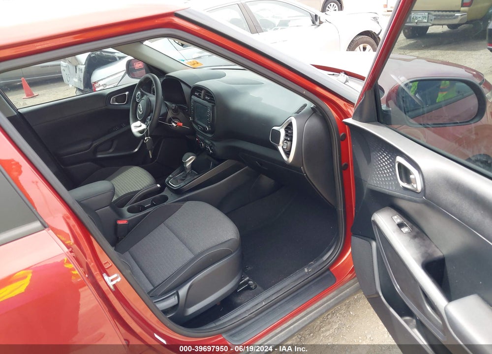 2021 KIA SOUL !/+/S VIN: KNDJ23AU5M7795352
