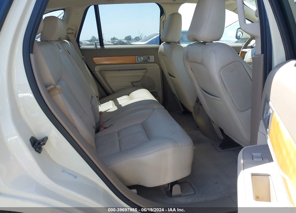 2007 LINCOLN MKX VIN: 2LMDU68C67BJ17520