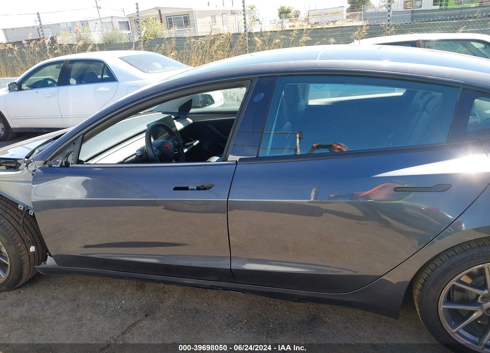 2021 TESLA MODEL 3 STANDARD RANGE PLUS REAR-WHEEL DRIVE VIN: 5YJ3E1EA8MF994698