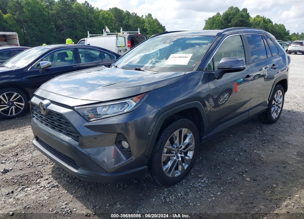 2019 TOYOTA RAV4 VIN: JTMC1RFV1KD507213