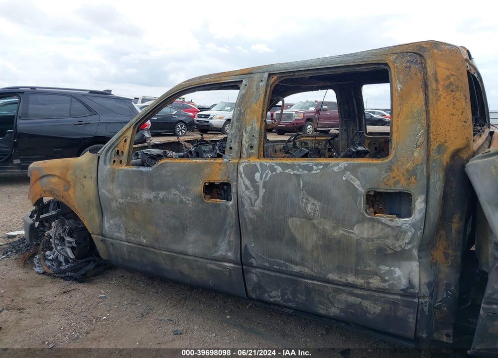 2013 FORD F-150 PLATINUM VIN: 1FTFW1ET8DFC11905