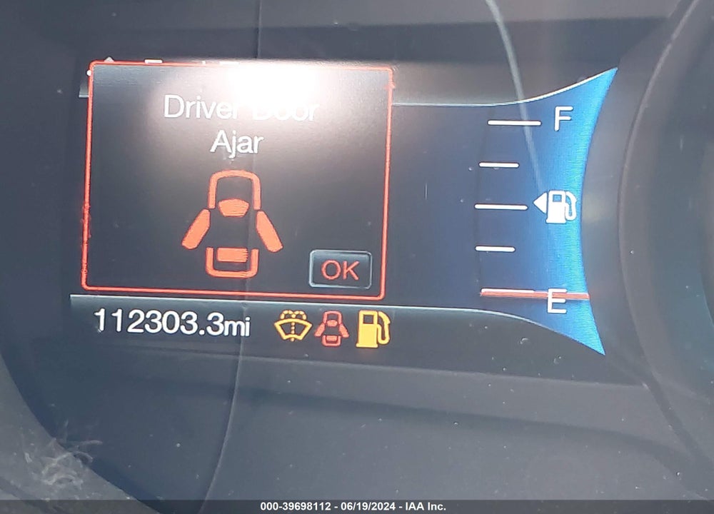 2018 FORD FUSION TITANIUM VIN: 3FA6P0D96JR205893