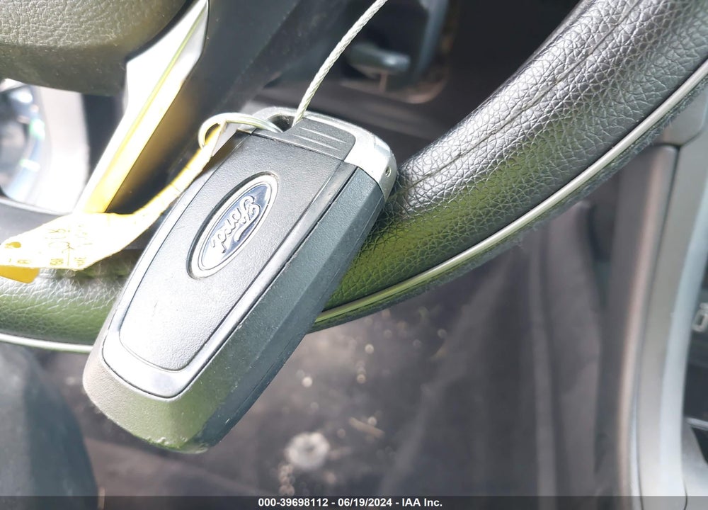 2018 FORD FUSION TITANIUM VIN: 3FA6P0D96JR205893