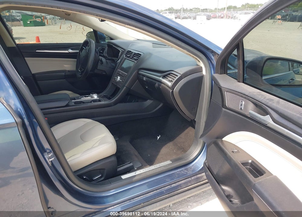 2018 FORD FUSION TITANIUM VIN: 3FA6P0D96JR205893