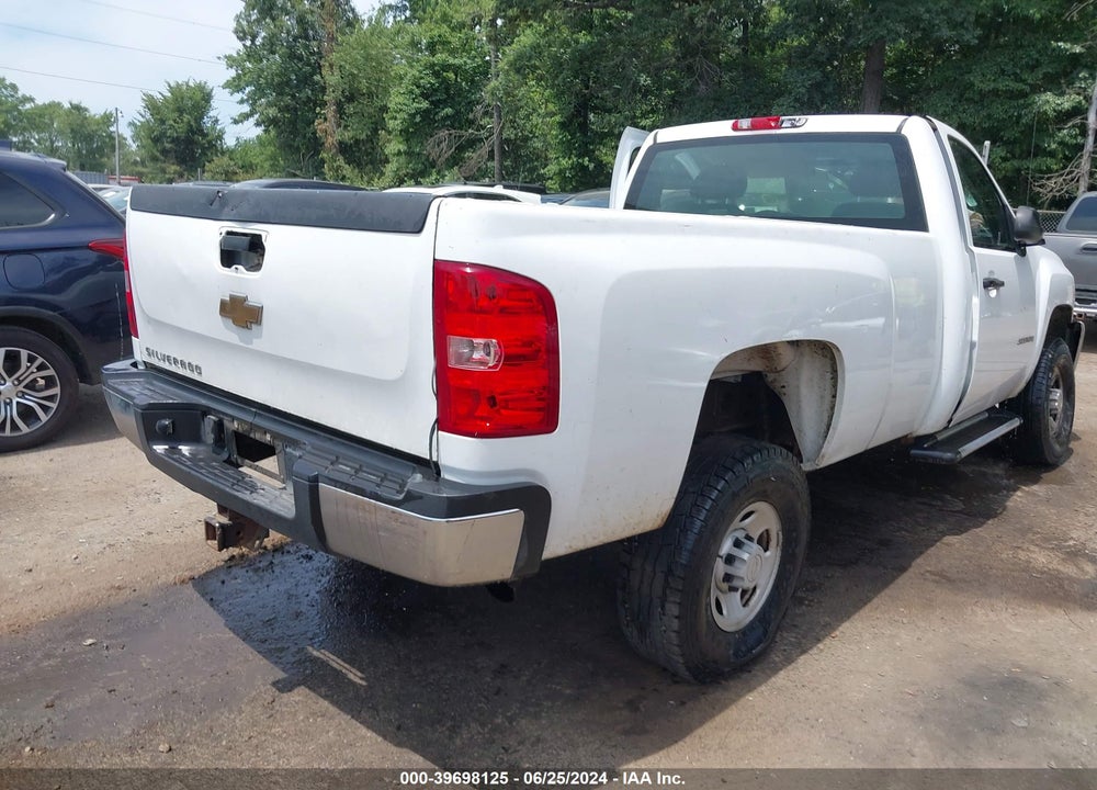 2007 CHEVROLET SILVERADO 2500HD WORK TRUCK VIN: 1GCHC24K97E567340