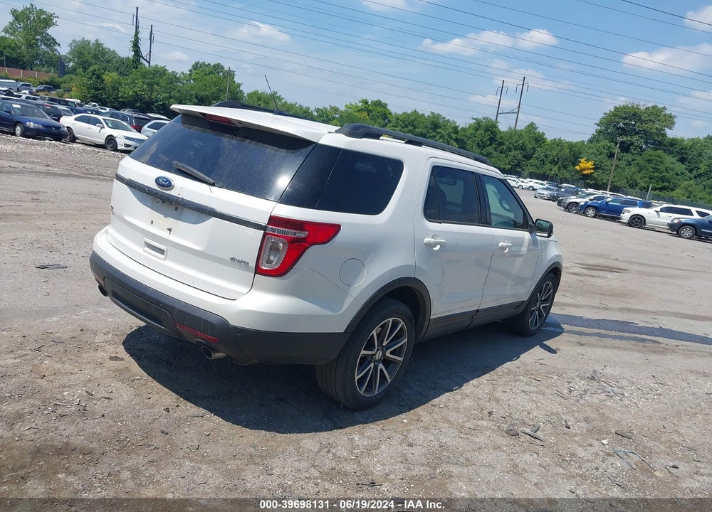2015 FORD EXPLORER XLT VIN: 1FM5K8D87FGA06422