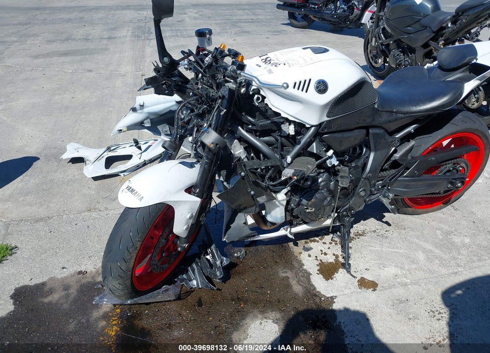 2023 YAMAHA YZFR7 VIN: JYARM38Y5PA001796